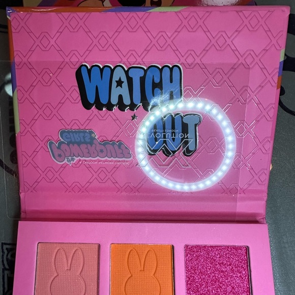 PowerPuff Girls BLOSSOM - 6 Shade Color Pan Eyeshadow Palette COLLECTOR EDITION - Picture 5 of 7